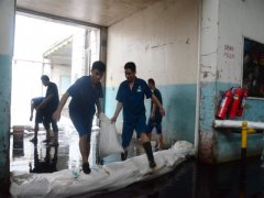 william英国中文官网：全员合力抗台风  全面应对保生产