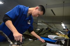 认真,使简单的劳动变成美好